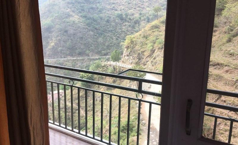 Safarmaina Resort Касаули Екстериор снимка